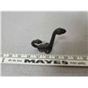 Image 3 : 10 Iron 4 inch Acorn Hooks