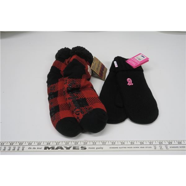 Pink Ribbon Mitts & Women's Winter Socks - New