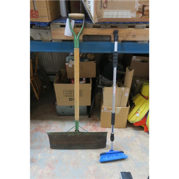 Snow Shovel & Pressure Washer Brush Wand