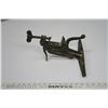 Image 2 : Small Vice - Antique