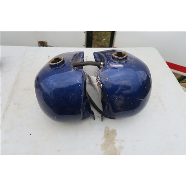 Harley-Davison 5 Gallon split Fat bob style fuel tanks fits a 1936 -1984