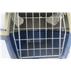 Image 9 : 2 pet travel carriers, one small, one medsize.
