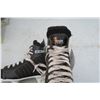 Image 3 : Size 5 CCM hockey skates