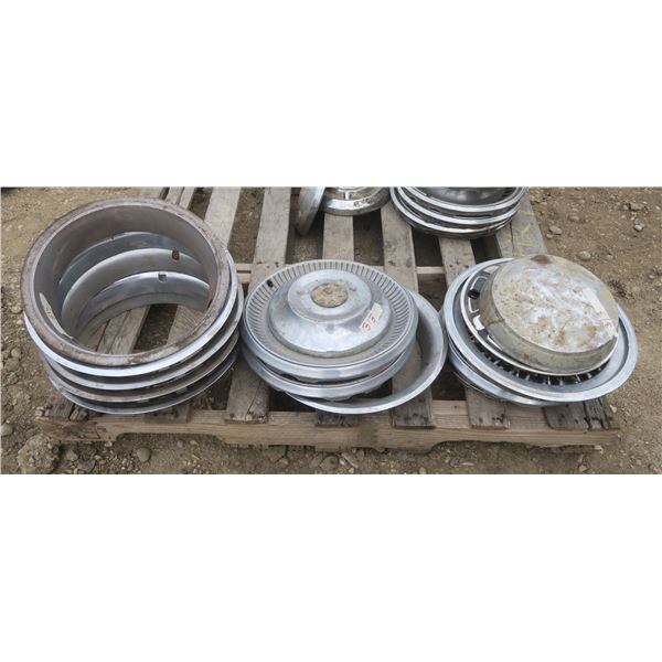 Assorted Hub Caps