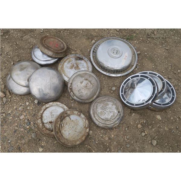 Assorted Ford Hub Caps