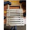 Image 4 : 2 office chairs and wooden folding stand