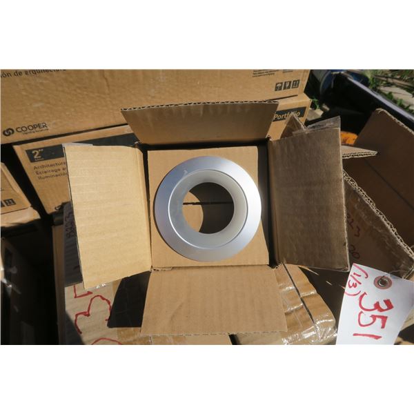 3 boxes (18) round DL spun Refl, self-flanged, lighting part silver.