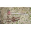 Image 1 : Axe & 2 Pick Heads