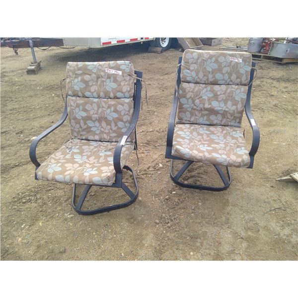 2 Patio Chairs w/ Cushions