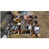 Image 1 : Pallet of Misc.