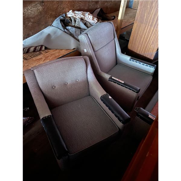 Set of 2 Matching Sofa Chairs