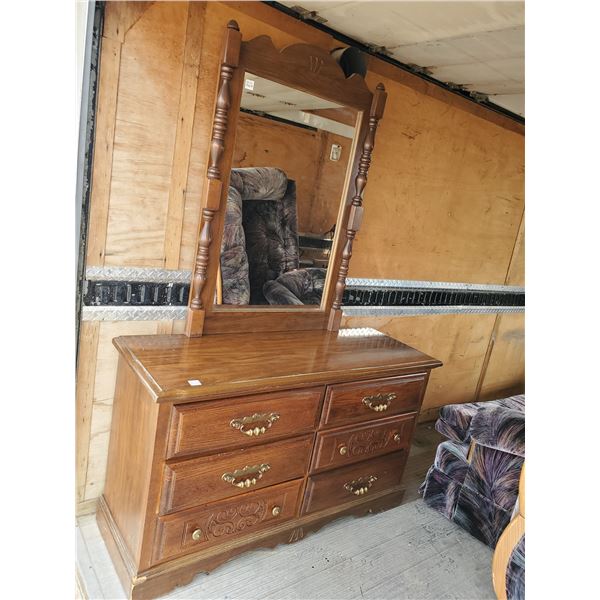 6 drawer dresser & mirror 30"H x 52"W x 18"D, 45.5"H X 30.5"W