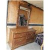 Image 1 : 6 drawer dresser & mirror 30"H x 52"W x 18"D, 45.5"H X 30.5"W