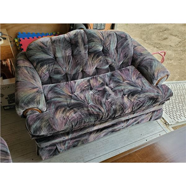loveseat (in great condition) 60"w