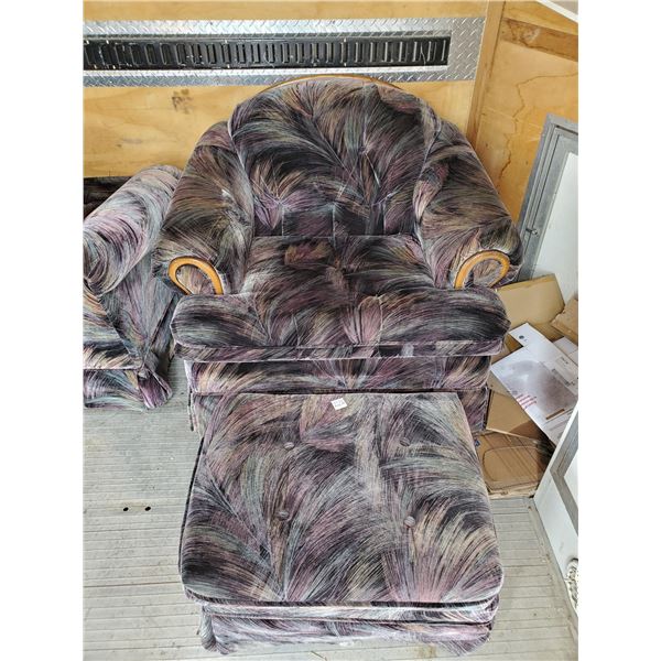 chair & footstool approx 40"w