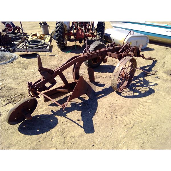 1 Furrow Plow with Root Cutter