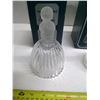 Image 4 : 3 Crystal Glass Bells - Like New