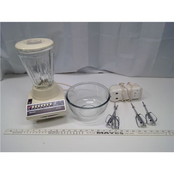 Phillips Blender and Sunbeam Mixer c/w 2 Sets of Beaters, 1 Bowl
