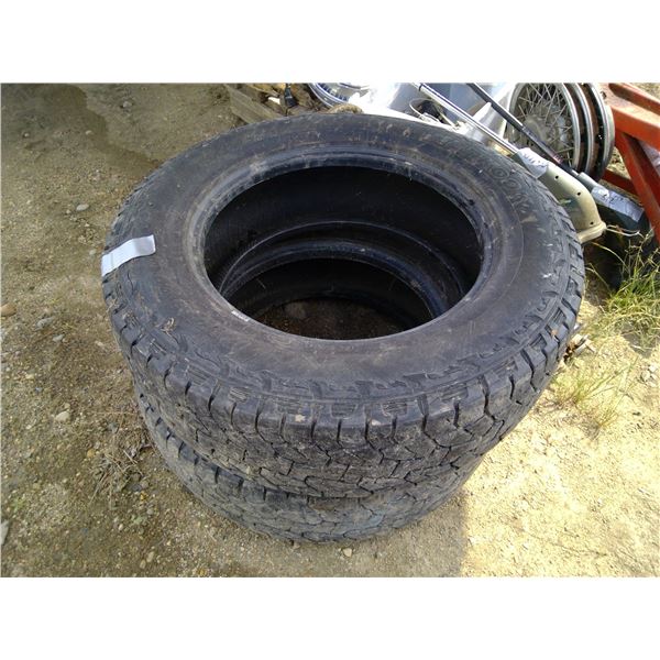 Set of 2 276/65/20 Hankook Tires