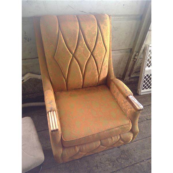 Cushioned Chair