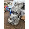 Image 4 : Rock Water Fountain (Yard Décor)
