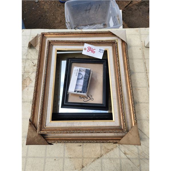 Lot of Picture Frames (3 Matching Gold, 2 Black)