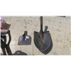 Image 2 : Shovels (2), Handle, Shovel Head