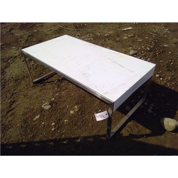 Metal Table/Workbench 56"x29"x21"h