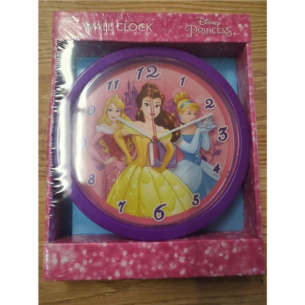 Sealed New "Disney Princesses" Wall Clock