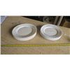 Image 2 : 16pc. Dining /Plate Set