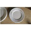 Image 5 : 16pc. Dining /Plate Set