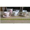 Image 3 : 6 Teacups & Saucers