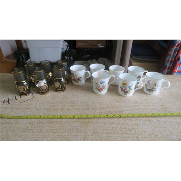 6 Glasses, 7 Mugs & Wal Art (3)