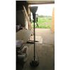 Image 2 : Stand-up Lamp - 63" Tall