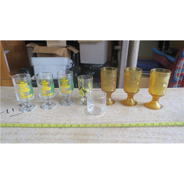 8 Glasses - 3 Are Prince Albert Curling Champs