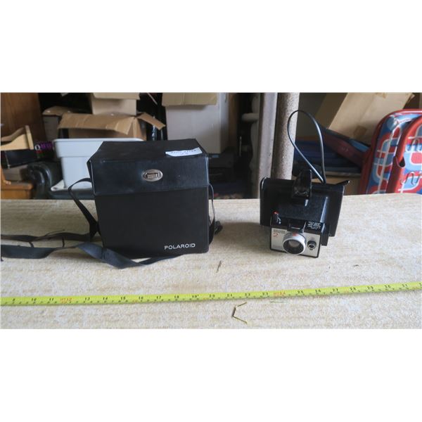 Polaroid Square Shooter 2 Camera with Case - Excellent Condition