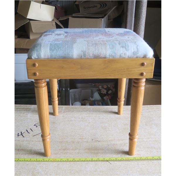 Seat/Foot Stool - 17x15x20H"