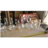 Image 5 : Assorted Glasses & Glassware