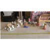 Image 1 : Assorted Figurines