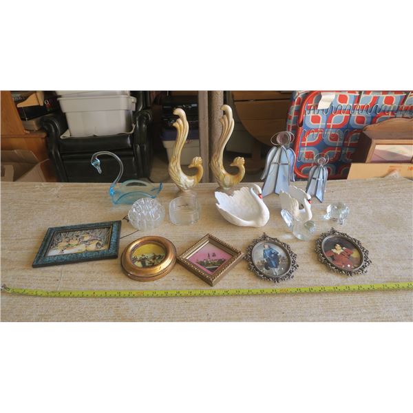 Decorative Figurines & Small Frames
