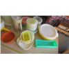 Image 5 : Large Lot of Tupperware