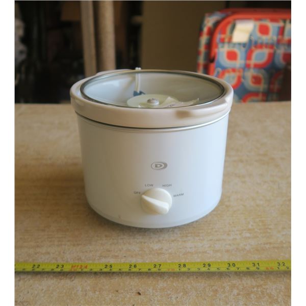 Small Crockpot/Fondue Pot