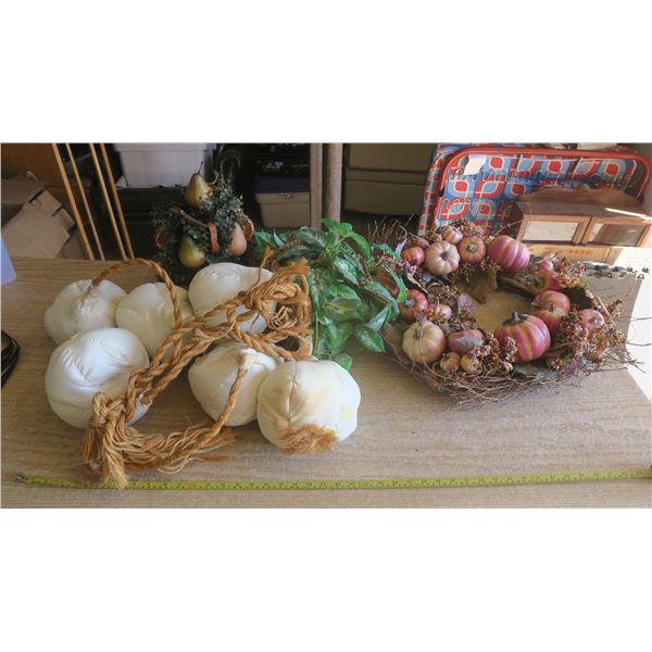 Fall/Thanksgiving Decorations