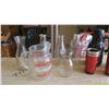 Image 2 : Milk Bottles, Carafe, Coffee Cups, Etc.