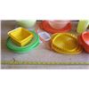 Image 5 : Tupperware Lot