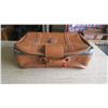 Image 2 : 4 Duffel Bags & Leather Suitcase