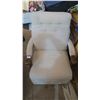 Image 2 : White Rocking arm Chair
