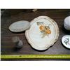 Image 4 : Lot of Mini Art Plates, China Dishes, and Pictures