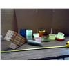 Image 1 : Lot of Misc. Kitchen Items - Plastic Containers, Knife Holder, etc.