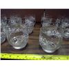 Image 3 : Set of 16 Floral Glasses